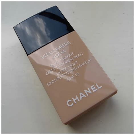 chanel vitalumiere aqua 42 beige rose|chanel vitalumiere aqua foundation review.